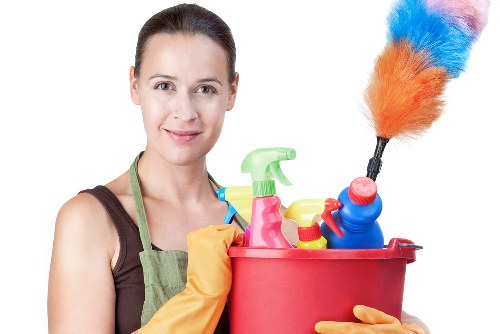 Guest-ready short-let property cleaning service in Islington